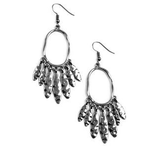 Artisan ARia black dangly Tribal